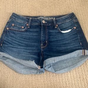 American eagle tomgirl short size 8